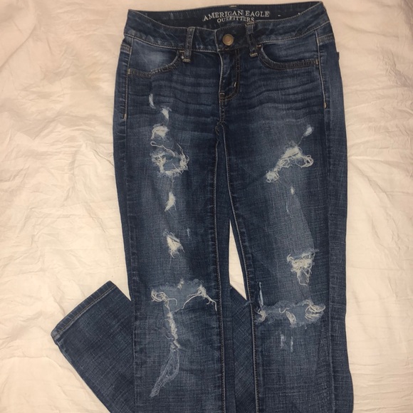 American Eagle Jeans - Picture 1 of 3